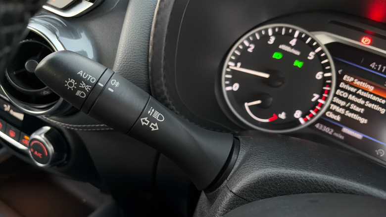 Nissan Juke 1.0 DiG-T 114 N-Connecta 5dr Petrol Hatchback